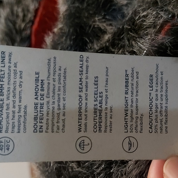 Girls Winter Boots size  2 available - Picture 4 of 5